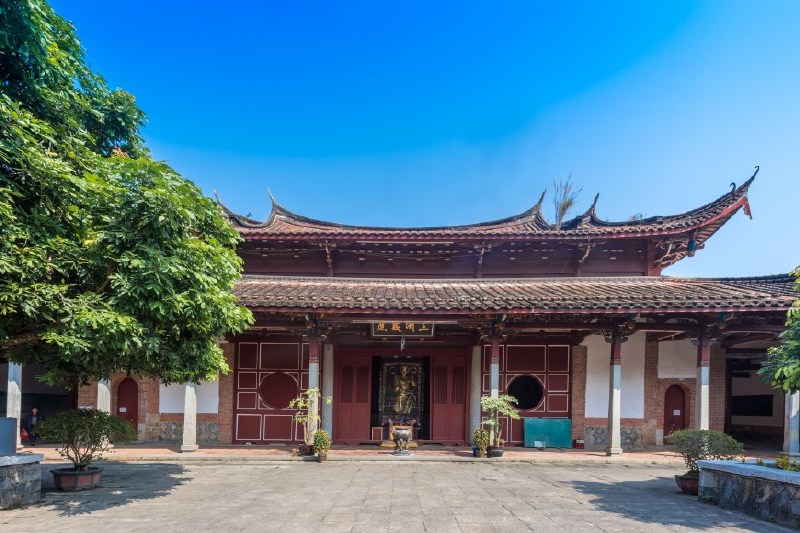 广东省光华古寺，历史与文化的交汇之地